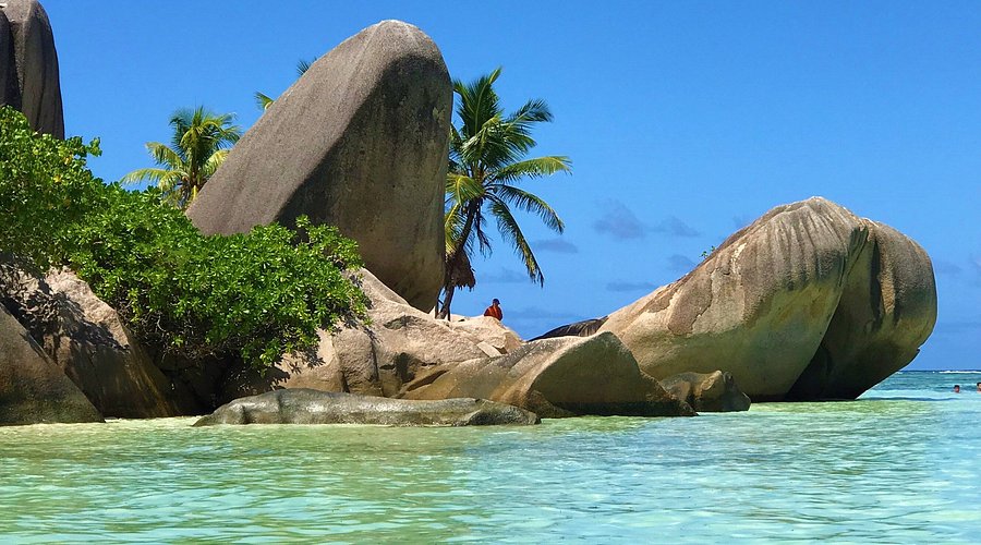 Beaches in Africa, Anse Source d'Argent beach