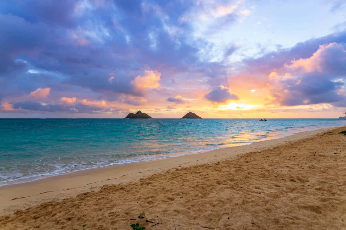 Lanikai Beach in hawai by CB