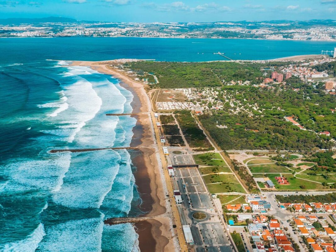 Praia da Costa da Caparica by CB