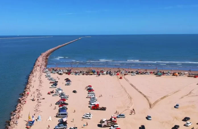 Praia do Cassino Beach in Brazil by CB