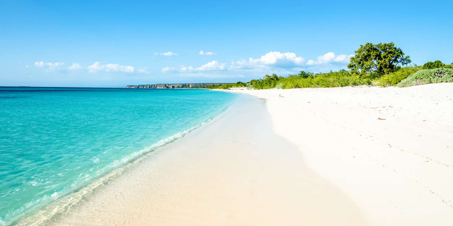 Bah&iacute;a de Las &Aacute;guilas Beach by CB