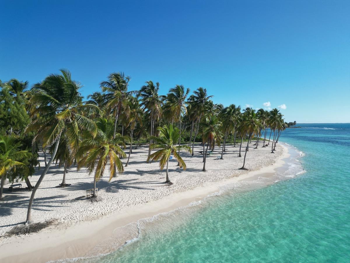 Canto de la Playa Beach by CB