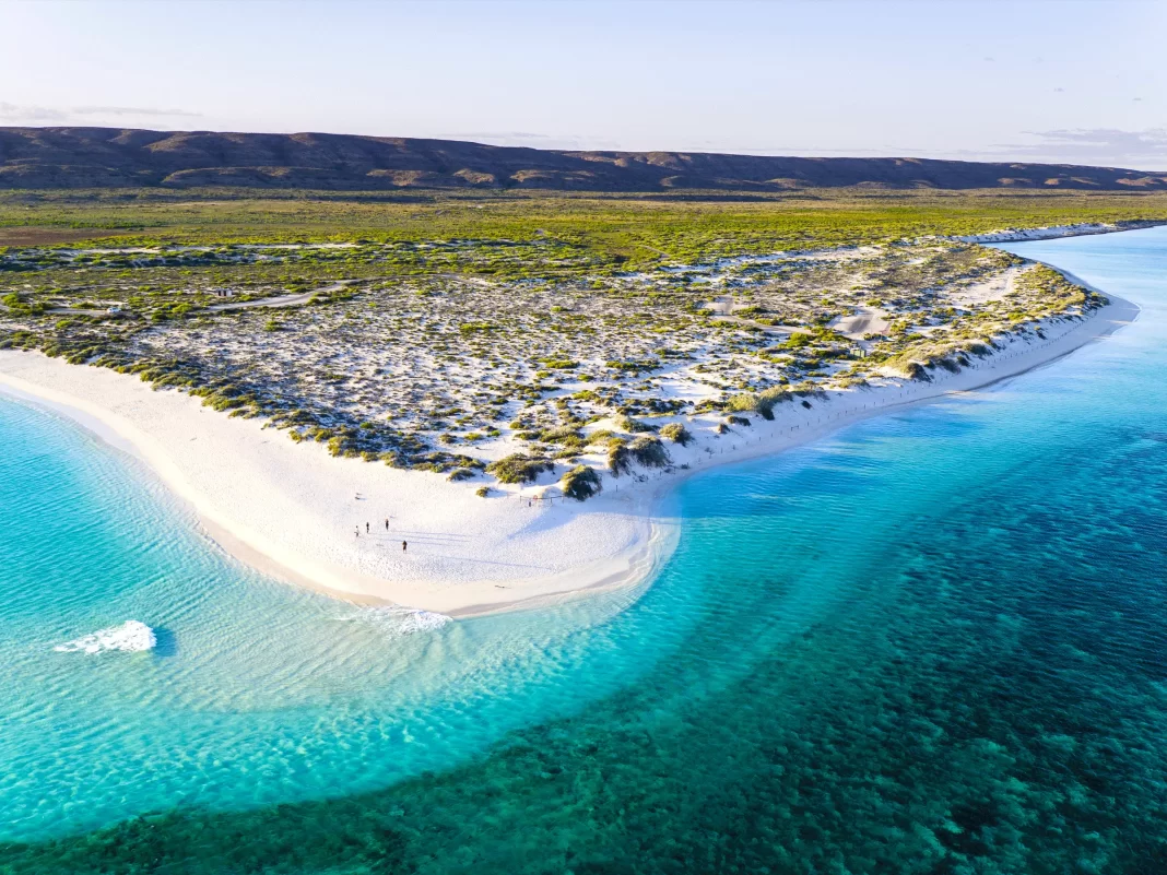 Turquoise Bay Beach in Exmouth by CB